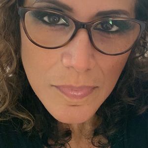 Meet your Posher, Juana